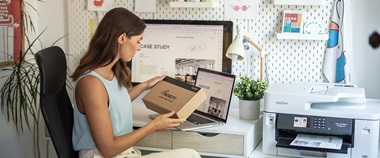 B2303-money-management-header